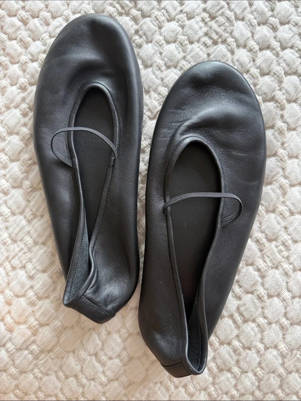 THE ROW / black leather elastic strap ballet flats / 38 - Picture 1 of 8